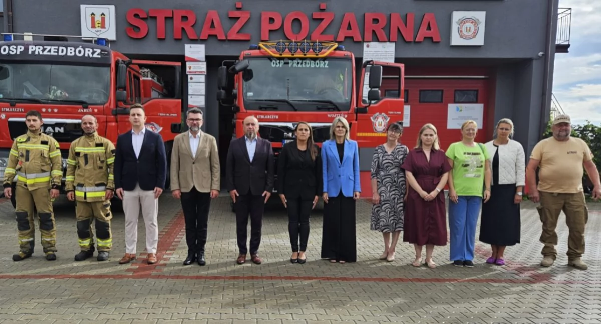 Na zdjęciu: w Przedborzu także upamiętniono Powstańców Warszawskich, fot. Urząd Miejski w Przedborzu
