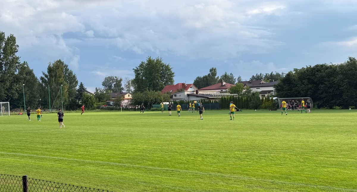 Na zdjęciu: Sparing Polonii Gorzędów