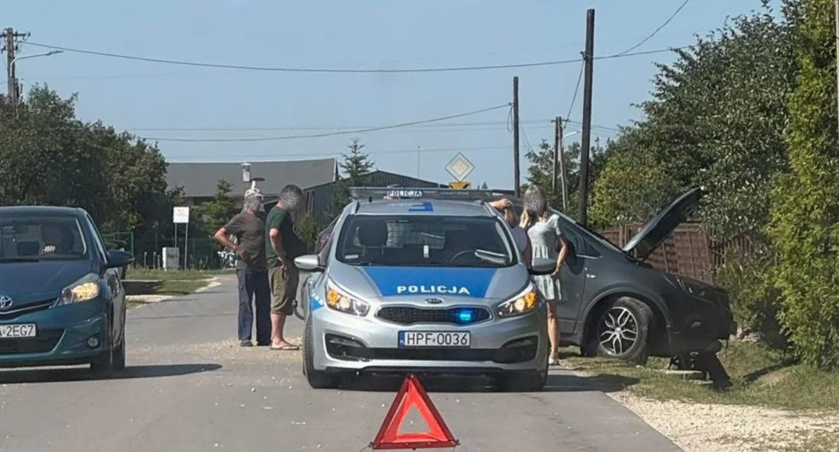 Na zdjęciu: miejsce zdarzenia w Dmeninie (gmina Kodrąb), fot: facebook/ Gdzie stoją? Radomsko i okolice