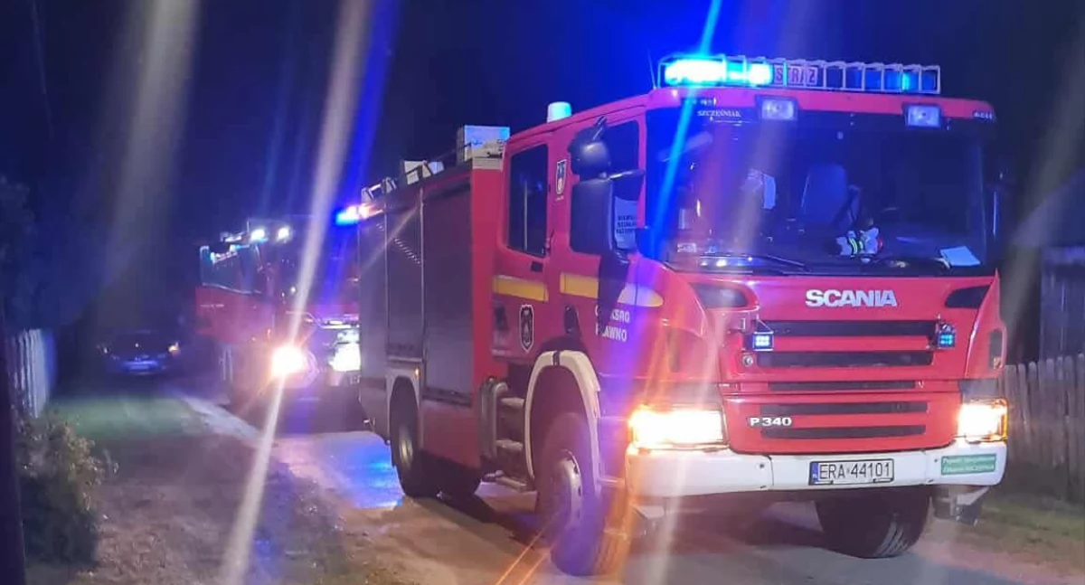 Na zdjęciu: w akcji brały udział trzy jednostki, 16 strażaków, fot. OSP KSRG Pławno