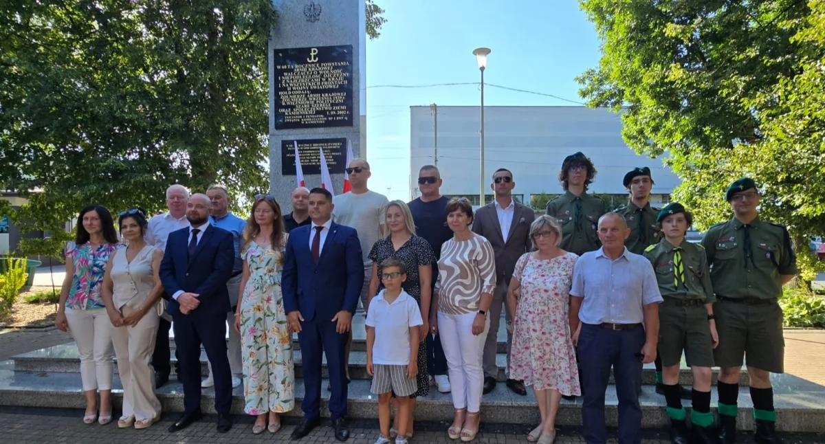 Na zdjęciu: 15 sierpnia w całej Polsce odbywały się uroczystości związane ze Świętem Wojska Polskiego, fot. Urząd Gminy Kamieńsk