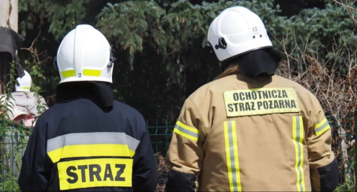 Na zdjęciu: Strażacy czasem wspierają ratowników, fot. ilustracyjne