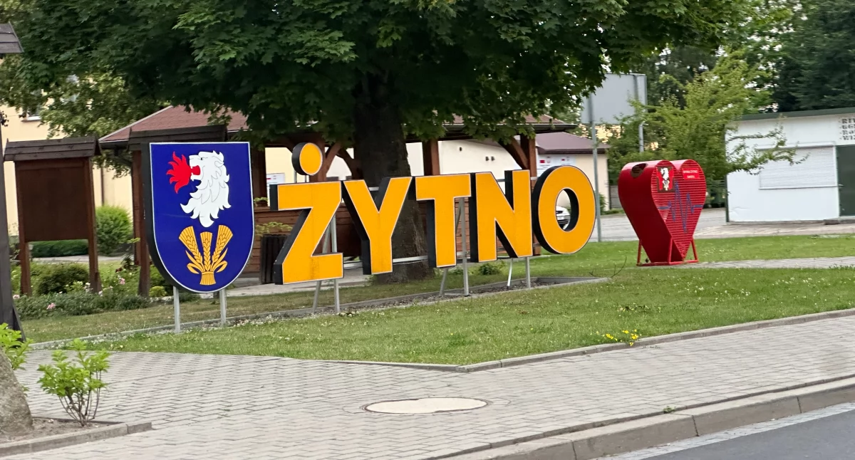 Na zdjęciu: witacz w miejscowości Żytno