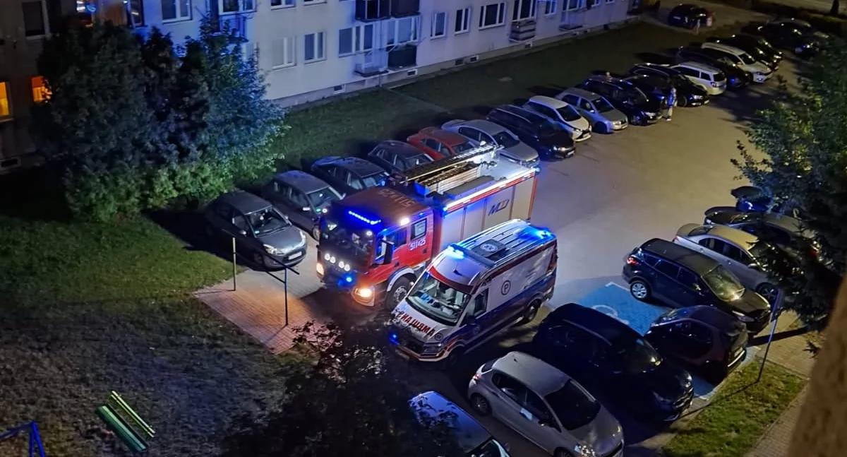 Na zdjęciu: Mężczyzna zasłabł na parkingu