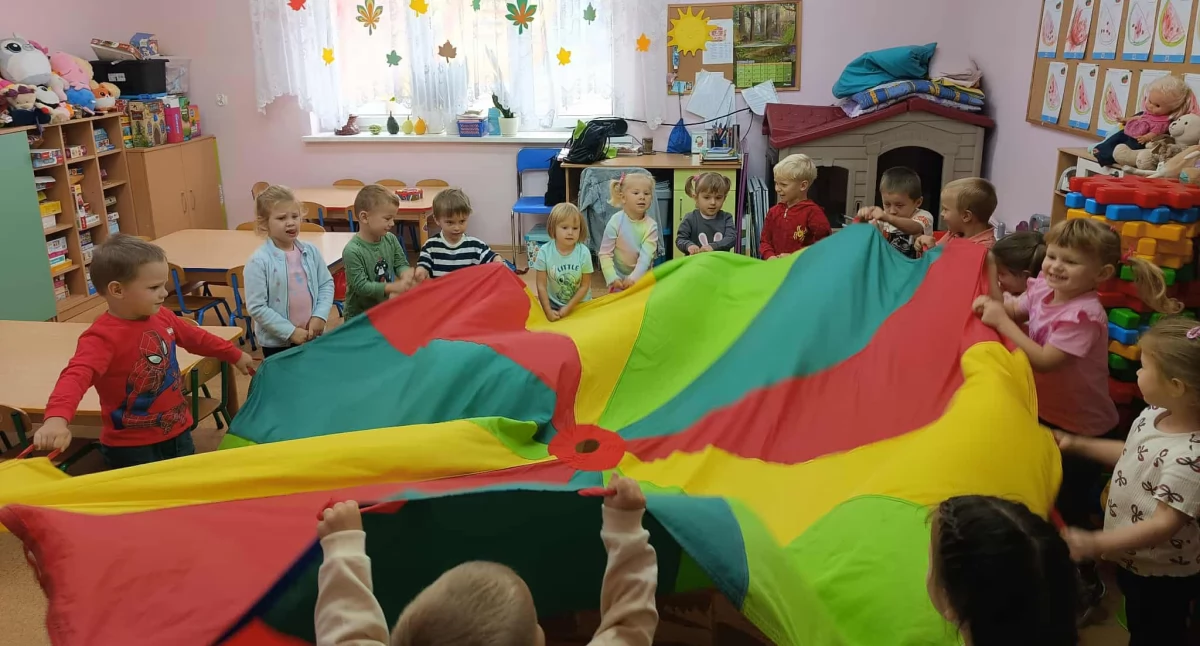 Na zdjęciu: dzieci obchodziły swoje święto, dzień przedszkolaka, fot. Publiczne Samorządowe Przedszkole w Masłowicach