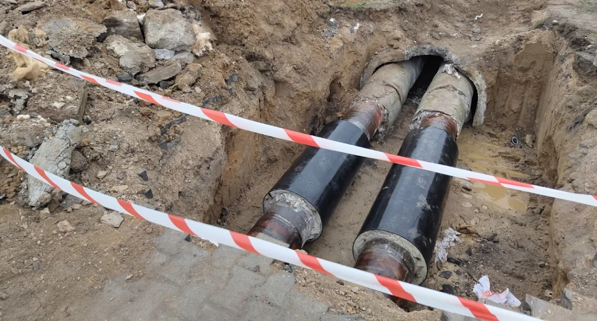 Na zdjęciu: Co roku radomszczanie przez dwa tygodnie nie mają ciepłej wody