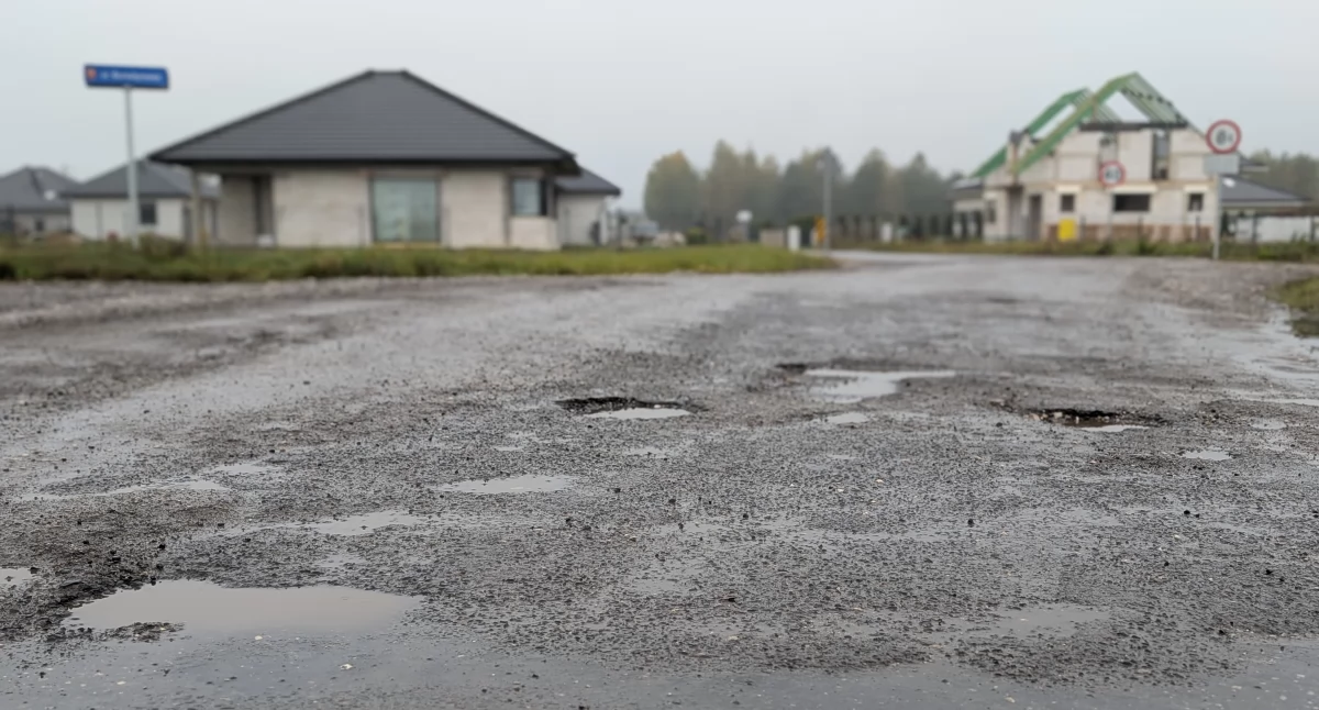Na zdjęciu: To skrzyżowanie niczyje, mówią mieszkańcy