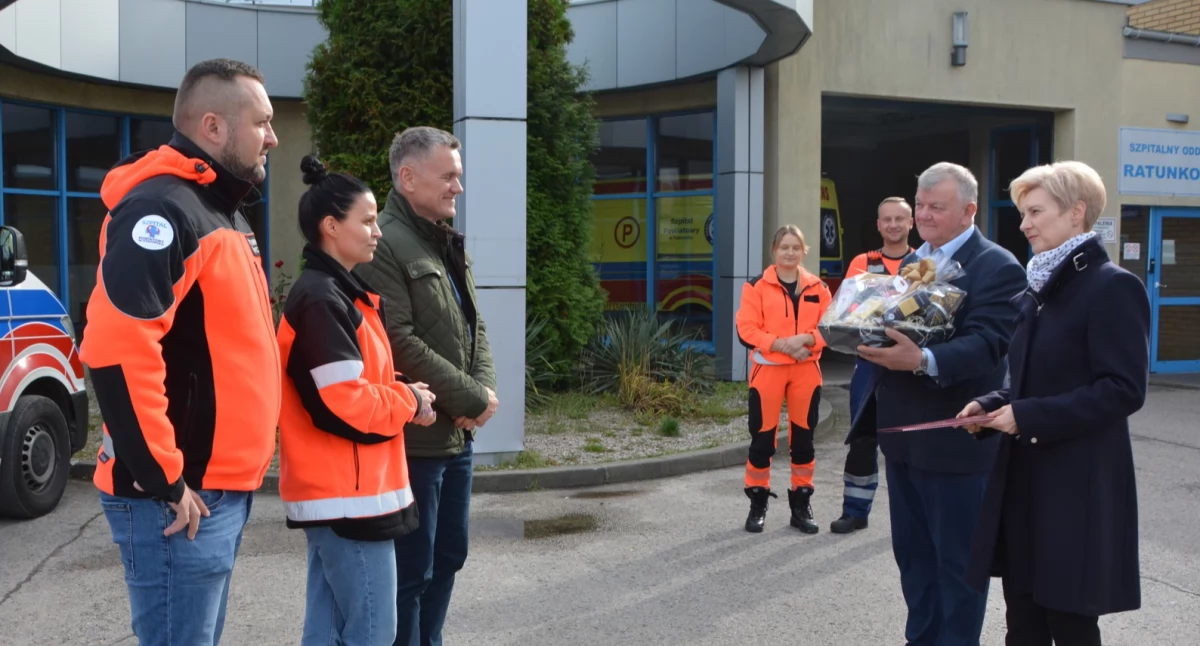 Na zdjęciu: Codzienne ratują komuś życie, fot. Facebook/Powiat Radomszczański