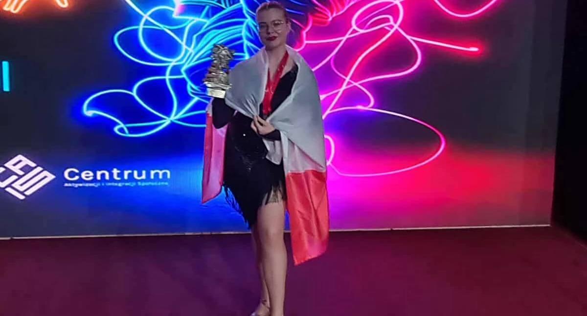 Na zdjęciu: Aleksandra Kowalczyk, fot. Facebook/II LO im. K. K. Baczyńskiego