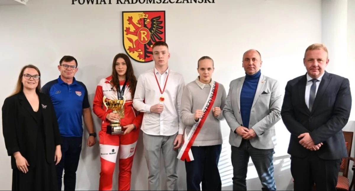 Na zdjęciu: Spotkanie w starostwie, fot. Facebook/Powiat Radomszczański