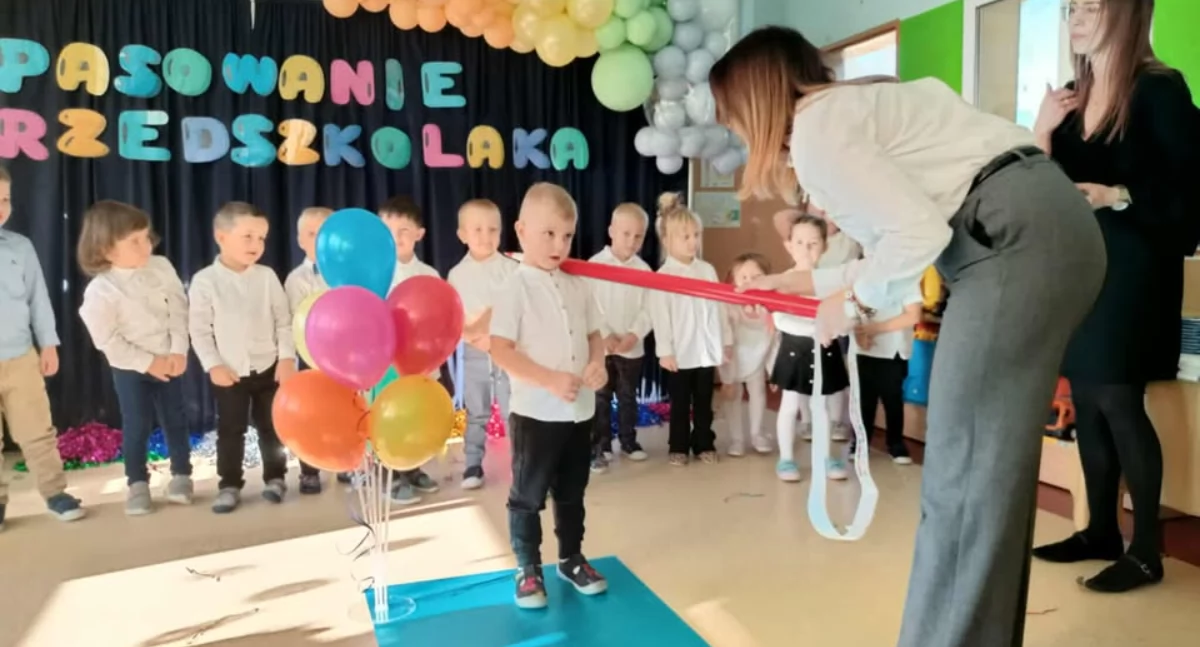 Na zdjęciu: To ważna chwila dla przedszkolaków