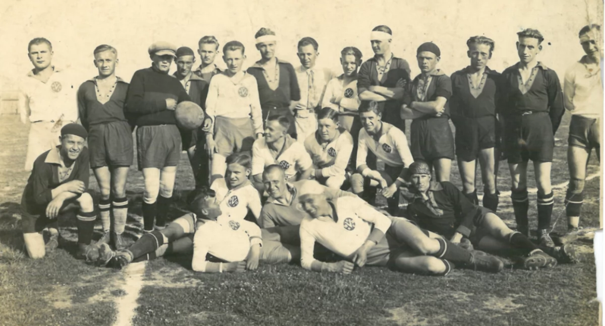 Na zdjęciu: Klub Sportowy Wiktoria, rok 1931. Zbiory muzeum