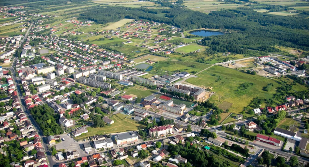 Na zdjęciu miasto Pajęczno, fot. Wikipedia