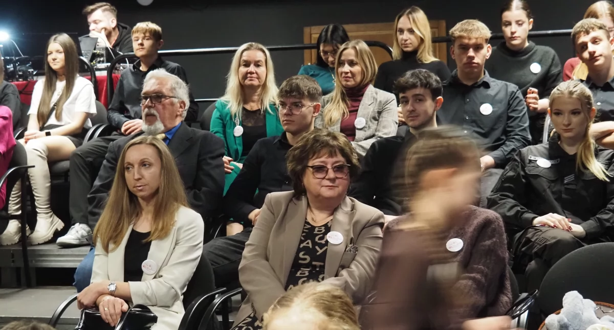Na zdjęciu: PCK zaprosił do MDK-u