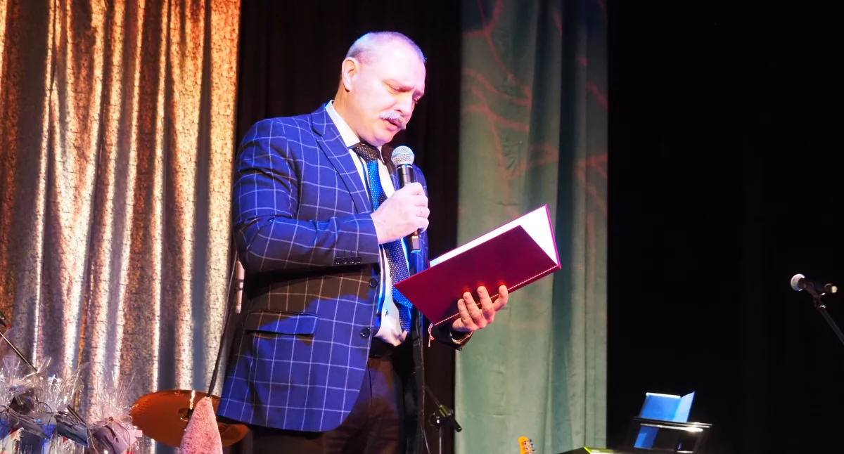 Na zdjęciu: Dyrektor Andrzej Barszcz wygłosił przemówienie