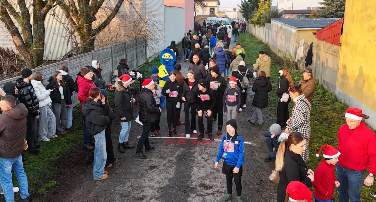 Na zdjęciu: podczas świątecznego jarmarku nie brakowało atrakcji sportowych