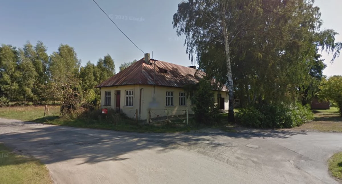 Na zdjęciu: Opuszczona szkoła przy Siemiradzkiego, fot. Google Maps/zrzut ekranu