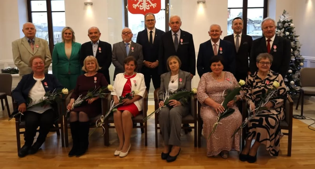 Na zdjęciu: Uroczystość odbyła się w USC, fot. Facebook/Radomsko Miasto Otwarte