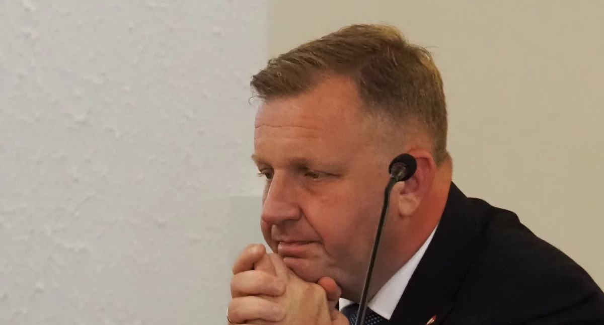 Na zdjęciu: Starosta Łukasz Więcek