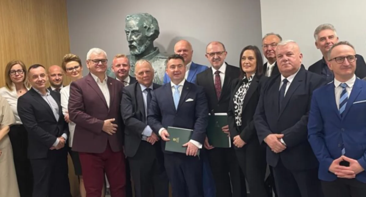 Na zdjęciu: W kwietniu 2025 szpital podpisał umowę z UJD w Częstochowie. Studenci praktyki mają w radomszczańskim szpitalu