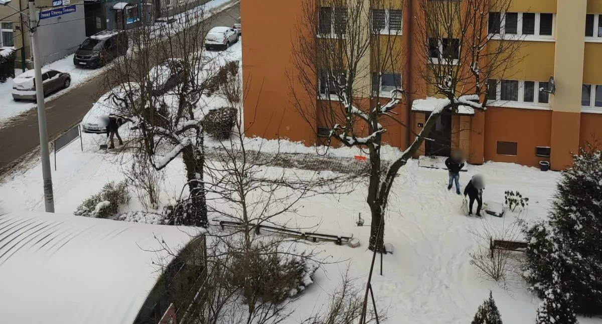 Na zdjęciu: Mieszkańcy narzekają na nieodśnieżone drogi, fot. archiwum prywatne czytelniczki