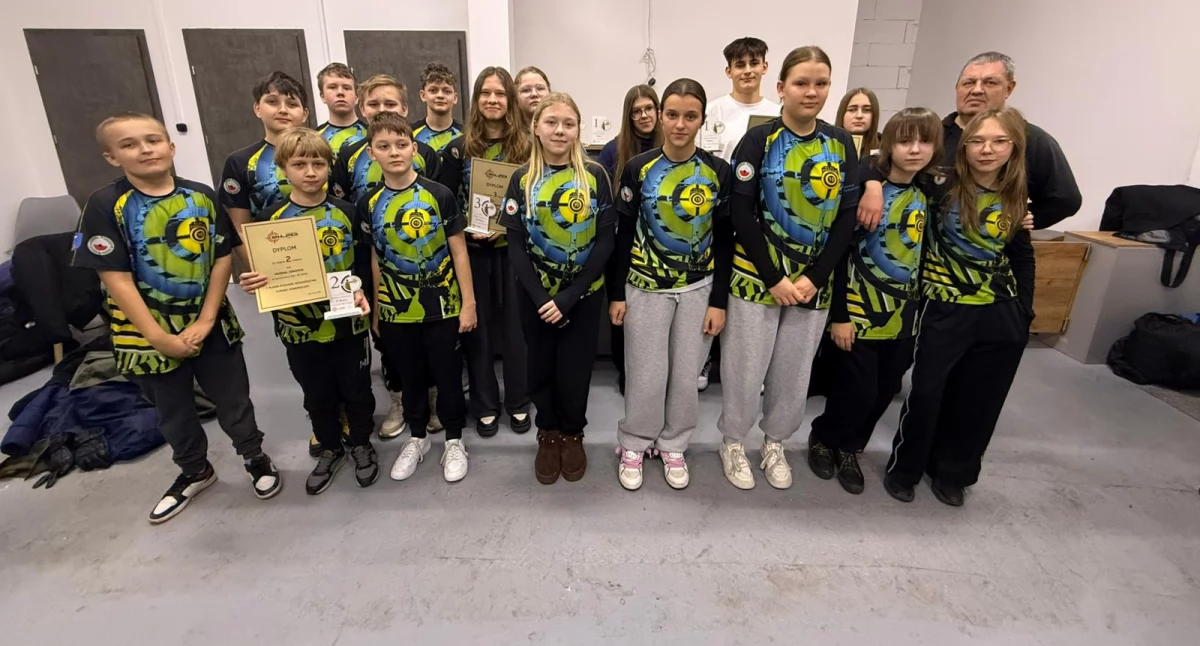 Na zdjęciu: Mocna ekipa strzelecka, fot. Facebookelectwa /Okręgowy Klub Strzelectwa Sportowego 