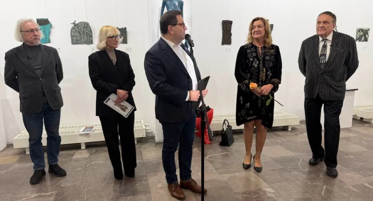 Na zdjęciu: Otwarcie wystawy, fot. Facebook/Iwona Łyś-Dobradin