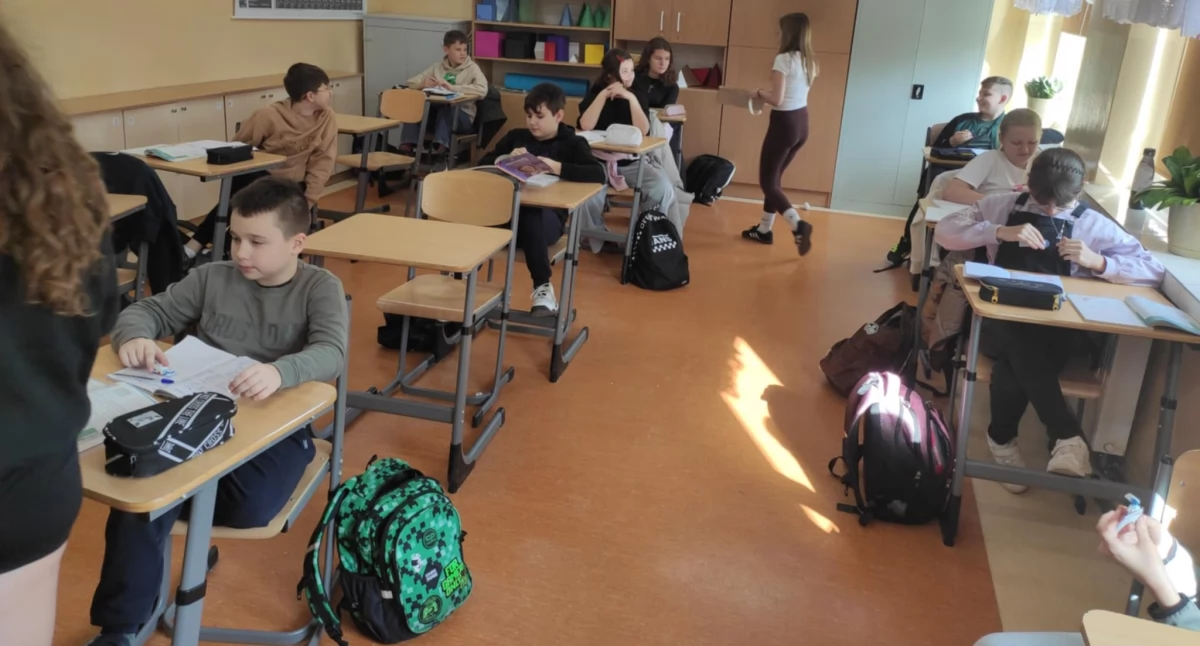 Na zdjęciu: Uczniowie z Woli Blakowej, fot. Facebook/Publiczna Szkoła Podstawowa w Woli Blakowej