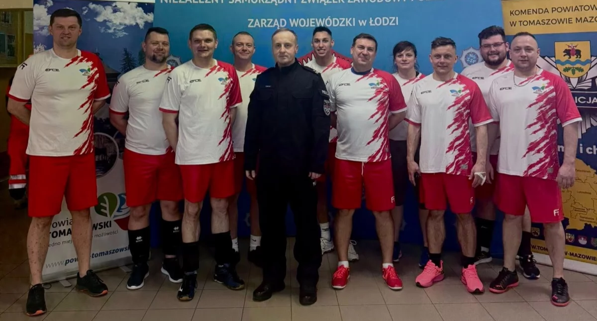 Na zdjęciu: Policjanci zagrali w Tomaszowie, fot. KPP Radomsko