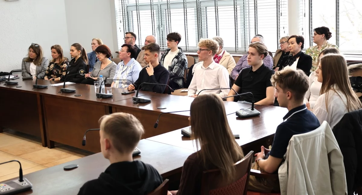 Na zdjęciu: Spotkanie w starostwie, fot. Facebook/Powiat Radomszczański