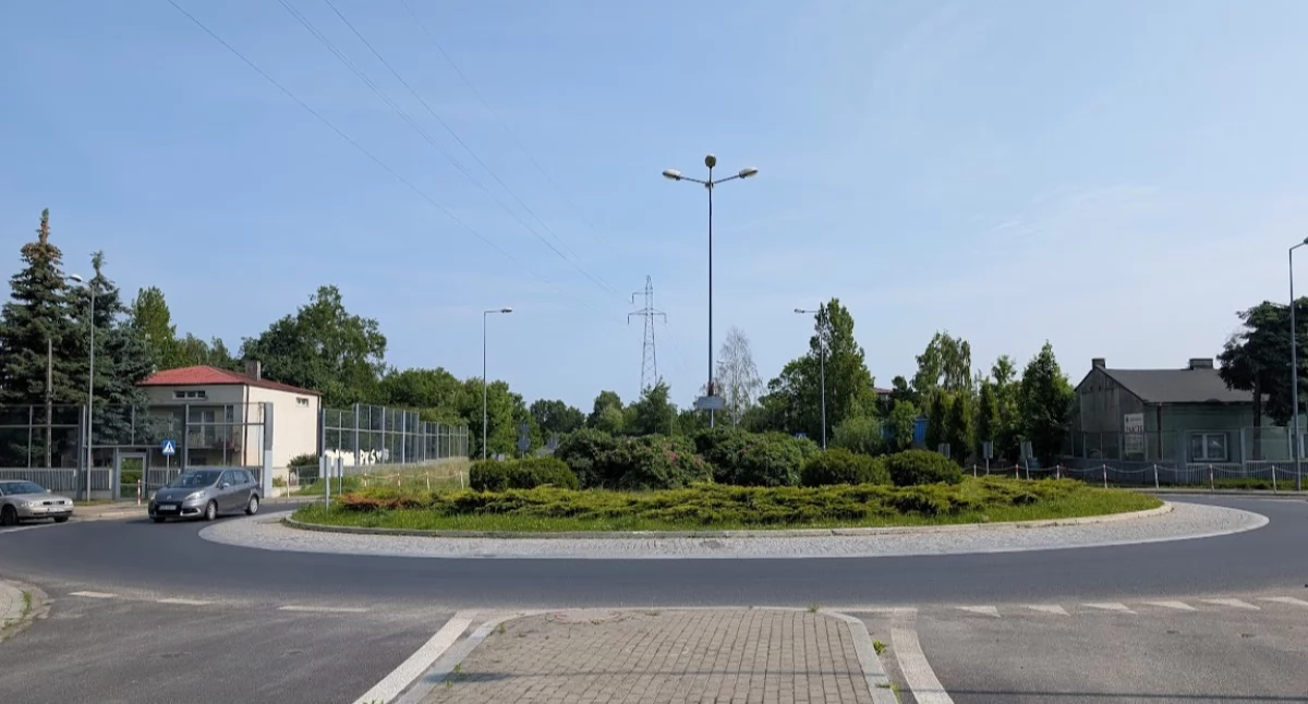 Na zdjęciu: Radomszczańscy kierowcy bardzo polubili ronda