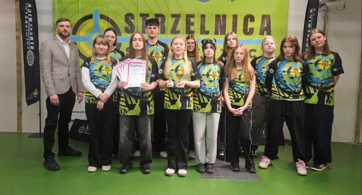 Na zdjęciu: Ponad 130 młodych strzelców rywalizowało w miniona sobotę, fot. Facebook/Okręgowy Klub Strzelectwa Sportowego 