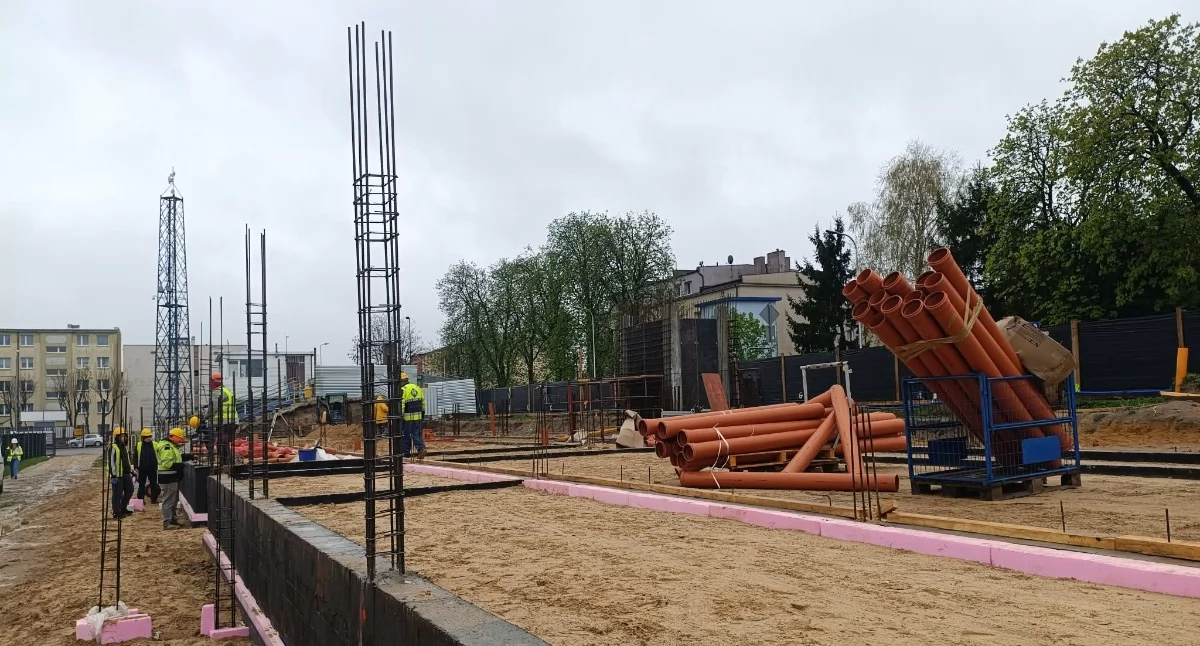 Na zdjęciu: Beton wylany, fot. Facebook/Radomsko Miasto Otwarte