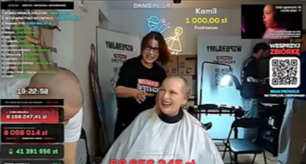 Na zdjęciu: Katarzyna Nosowska na streamie u Łatwoganga