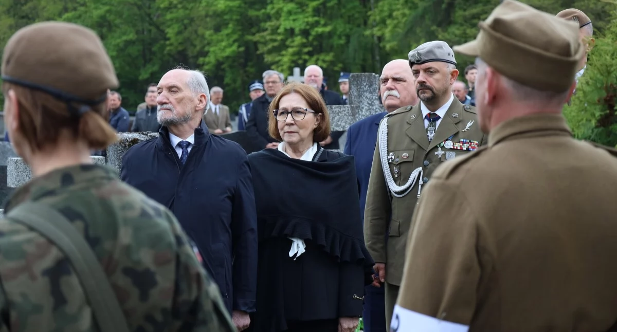 Na zdjęciu: Była msza i składanie kwiatów, fot. Facebook/Radomsko Miasto Otwarte
