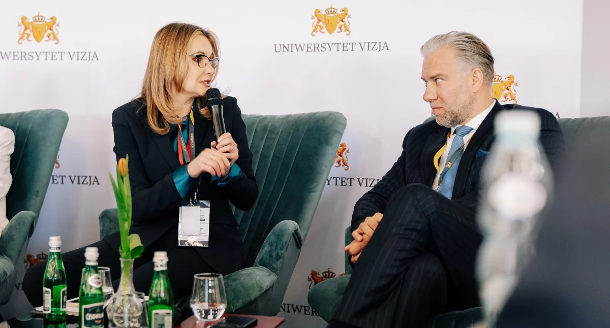 Na zdjęciu prof. Małgorzata Niewiadomska-Cudak i przewodniczący rady miejskiej w Łodzi Bartosz Domaszewicz