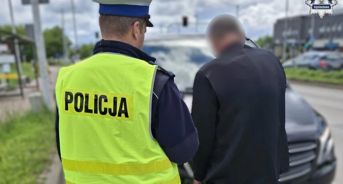 Na zdjęciu: Mężczyzna stanie przed sądem, fot. KMP Częstochowa