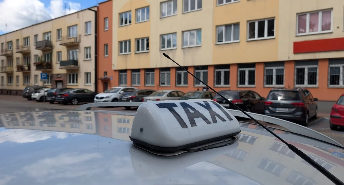 Na zdjęciu: Nasz rozmówca mówi, że jazda taksówką od dawna się nie opłaca