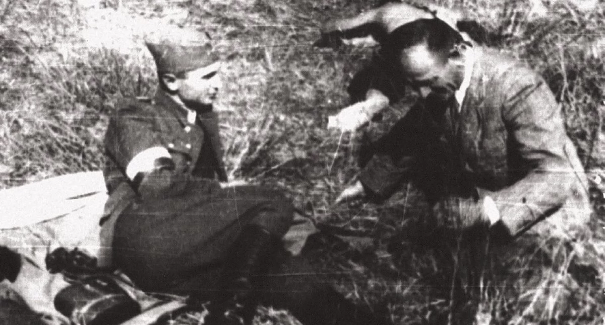 Warszyc (lewej), lato 1944 