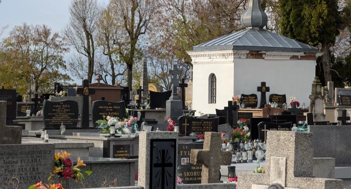 Na zdjęciu: To będzie spacer po Cmentarzu Starym