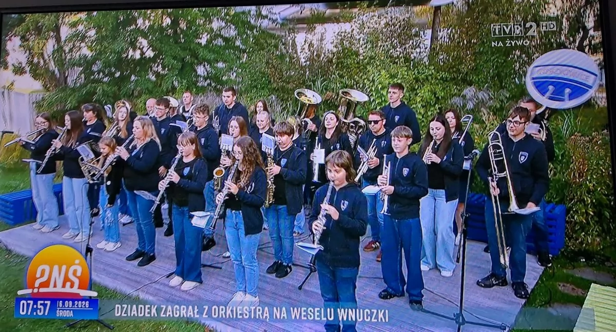 Na zdjęciu: W programie „Pytanie na Śniadanie” w TVP 1 wystąpiła orkiestra dęta z Gorzkowic, fot. Kasia Bielińska - Łojek