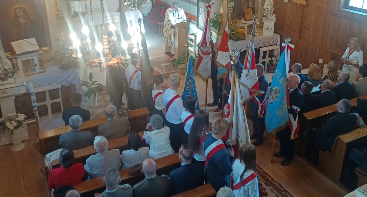 Na zdjęciu:  „Niech Pan Bóg wynagrodzi im w wieczności to, co uczynili dla Ojczyzny”, fot. Facebook/Parafia Św. Marii Magdaleny w Radomsku