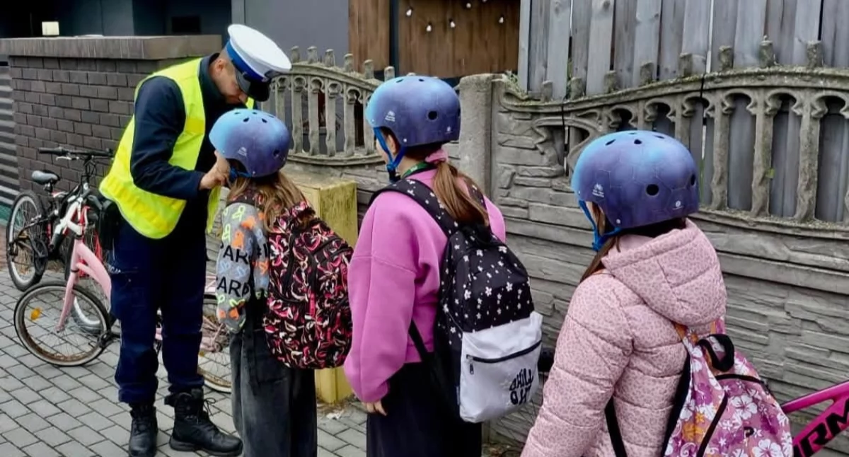 Na zdjęciu: Policjanci wykorzystają kaski, fot. KPP Radomsko