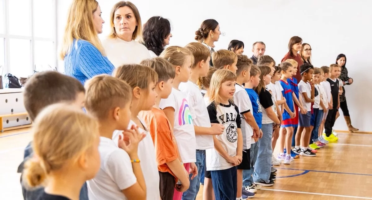 Na zdjęciu: Rywalizowało 14 drużyn, fot. Facebook/Powiat Radomszczański/KPP Radomsko