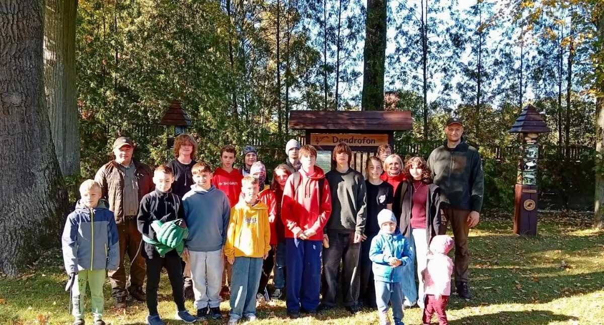 Na zdjęciu: Można głośno zapytać o przyszłość drzew, zwierząt i całych leśnych ekosystemów, fot. Facebook/ Nadleśnictwo Gidle, PGL Lasy Państwowe