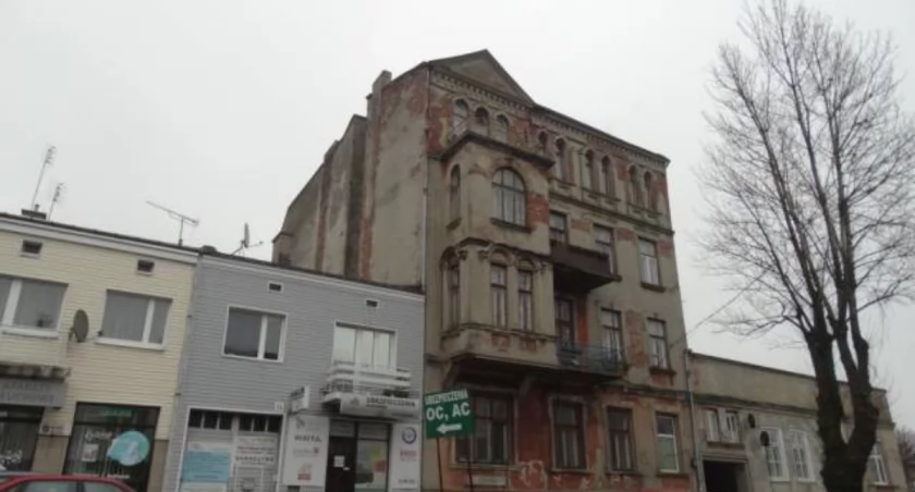 Na zdjęciu kamienica przy ul. Żeromskiego w Radomsku