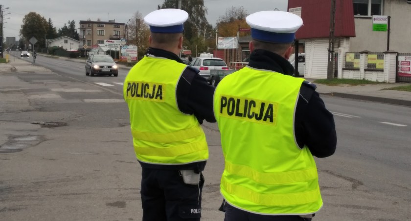 Pieniądze z mandatów trafią na budowę dróg
