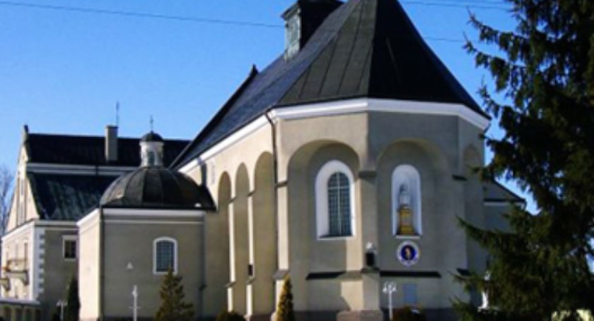 Szczegółowy plan ferii 2022 r. w Wielgomłynach. Oferta GOKiS. 