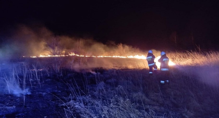Na zdjęciu druhowie z OSP Silnica w akcji /Facebook