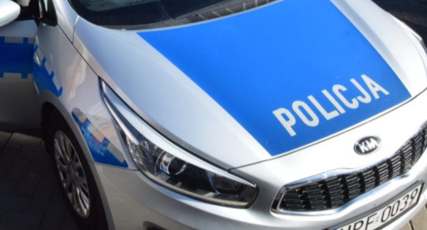 Na zdjęciu radiowóz policyjny
